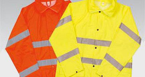 Warnschutzbekleidung rettet Leben